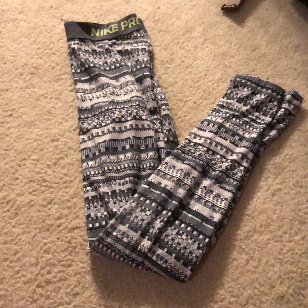 Nike yoga pants
